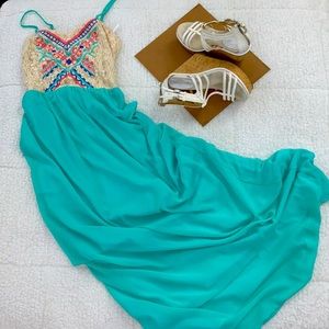 Papaya Maxi dress- Small$ 20.